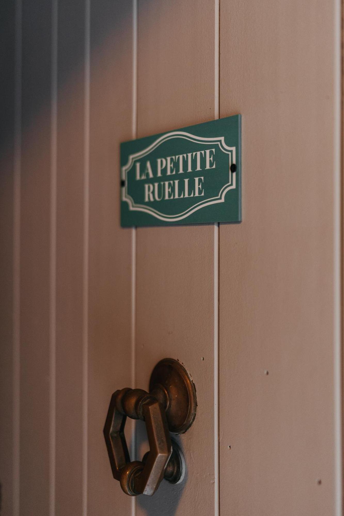 La Petite Ruelle Apartment Durbuy Bagian luar foto